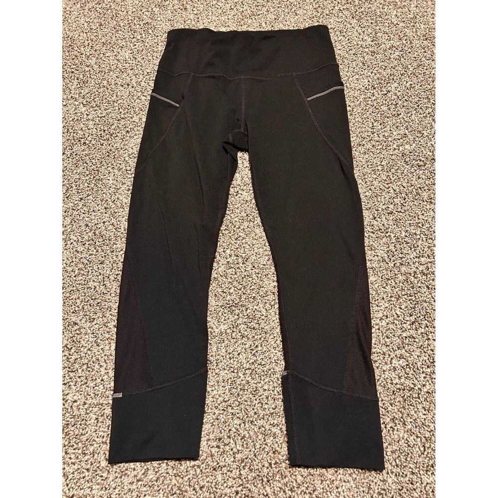 D10 Athleta Black Mesh Panel‎ Capri Leggings Athletic Workout Pants Medium